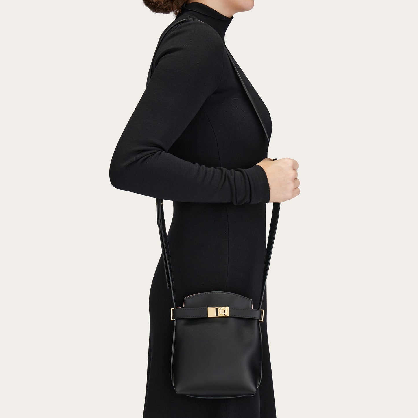 Hug two-tone smartphone holder - Black/Nylund pink