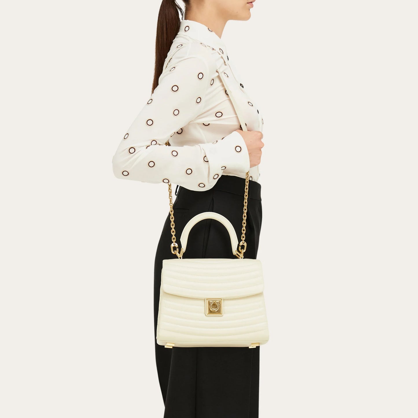 Quilted handbag (M) Mascarpone