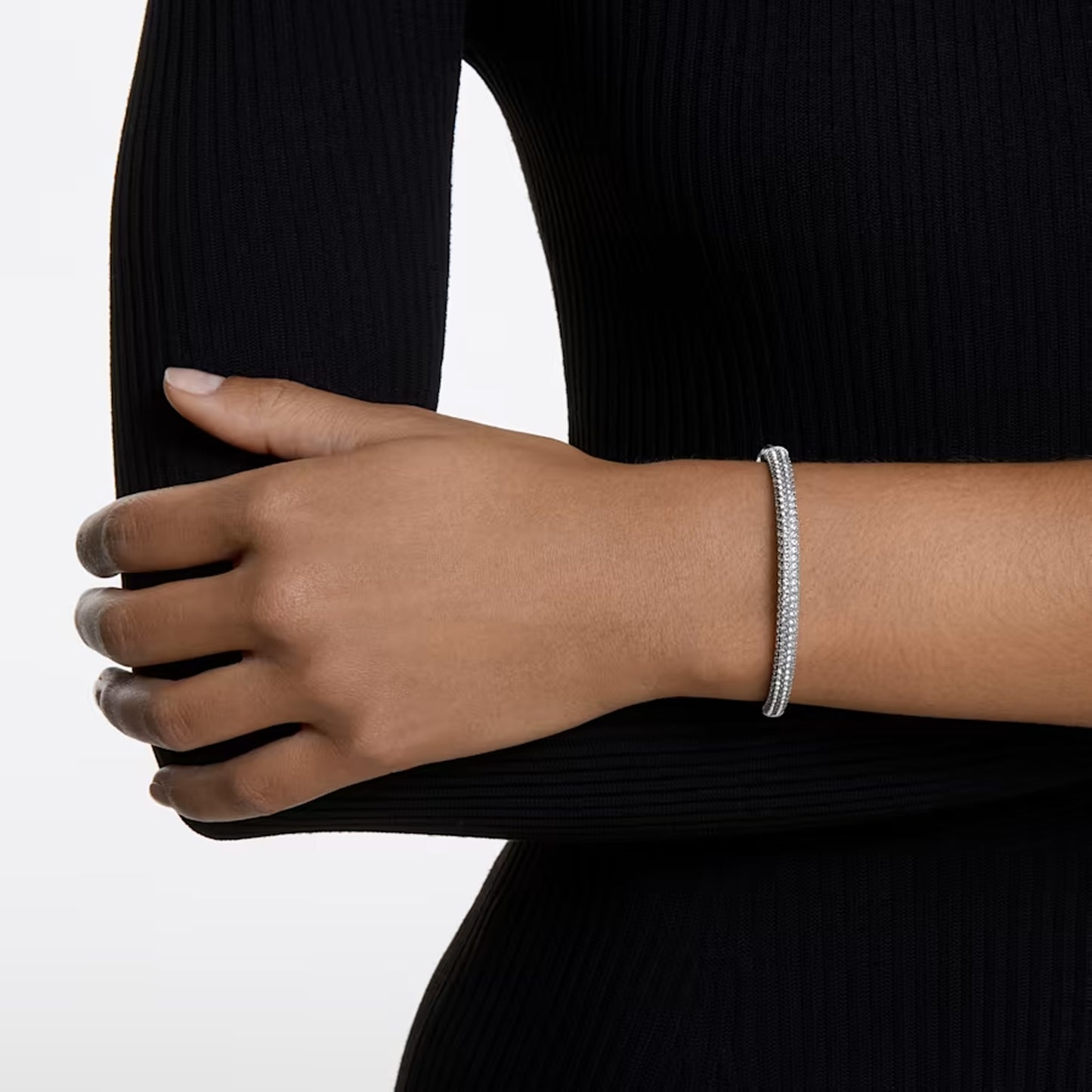 Stone bangle Size M