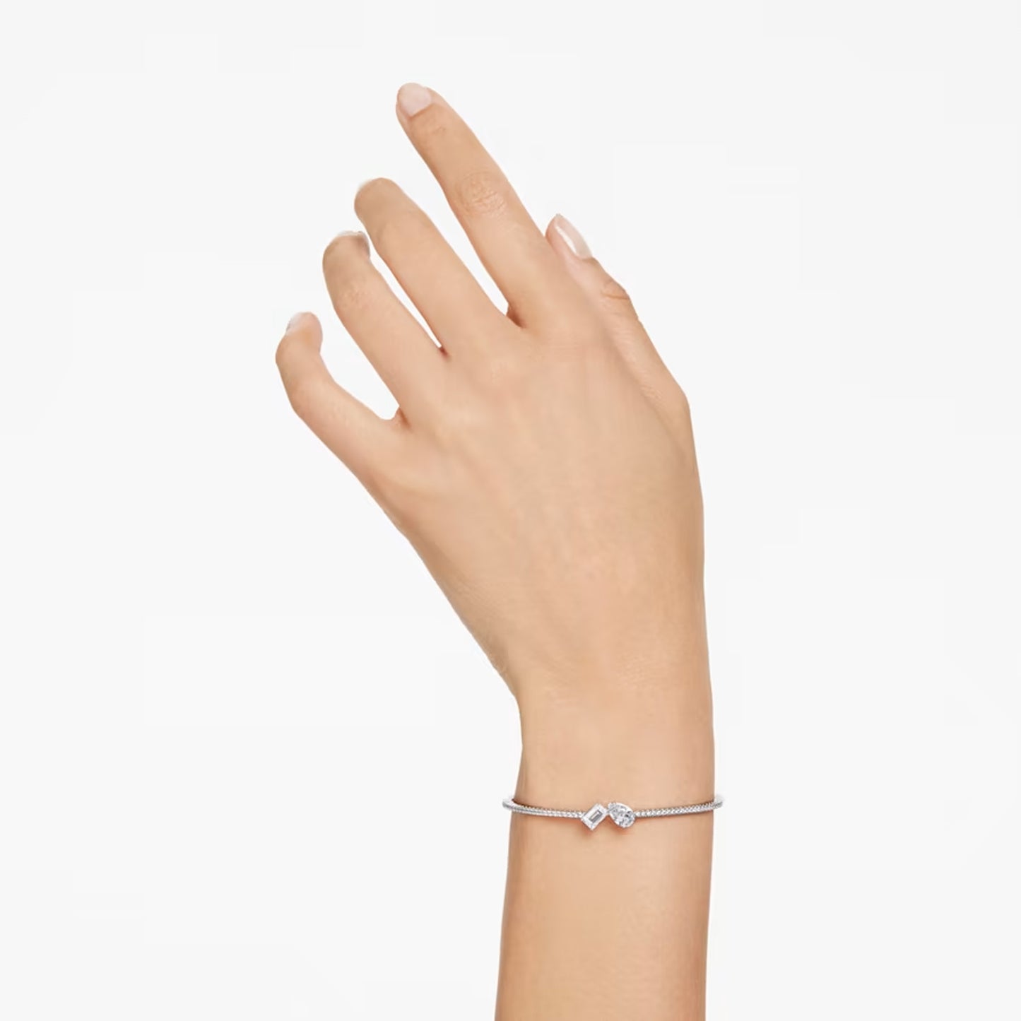 Mesmera bangle Size M