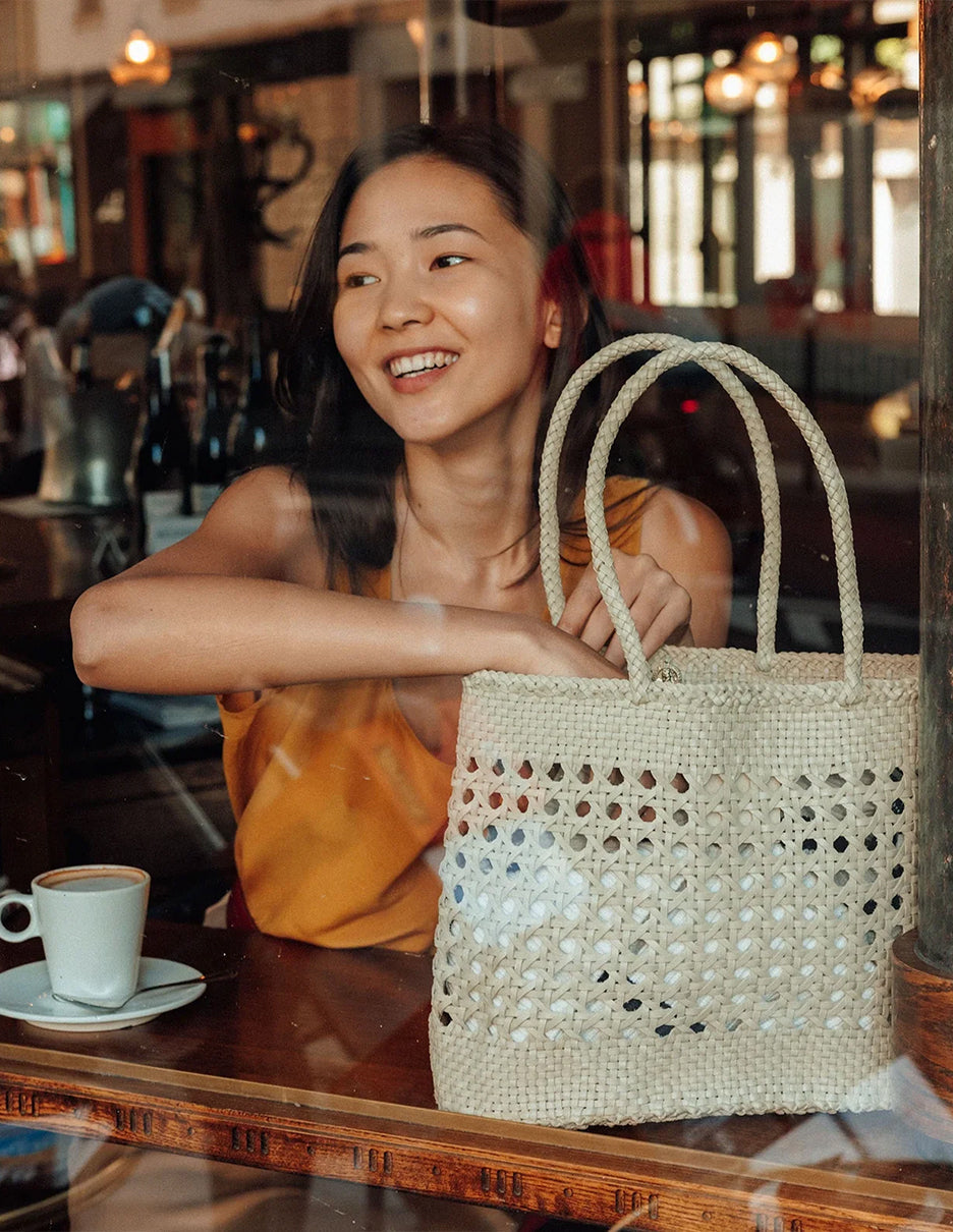 Dragon Diffusion — Effortless European Chic