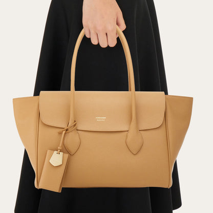 East-West tote bag (L) - Light camel