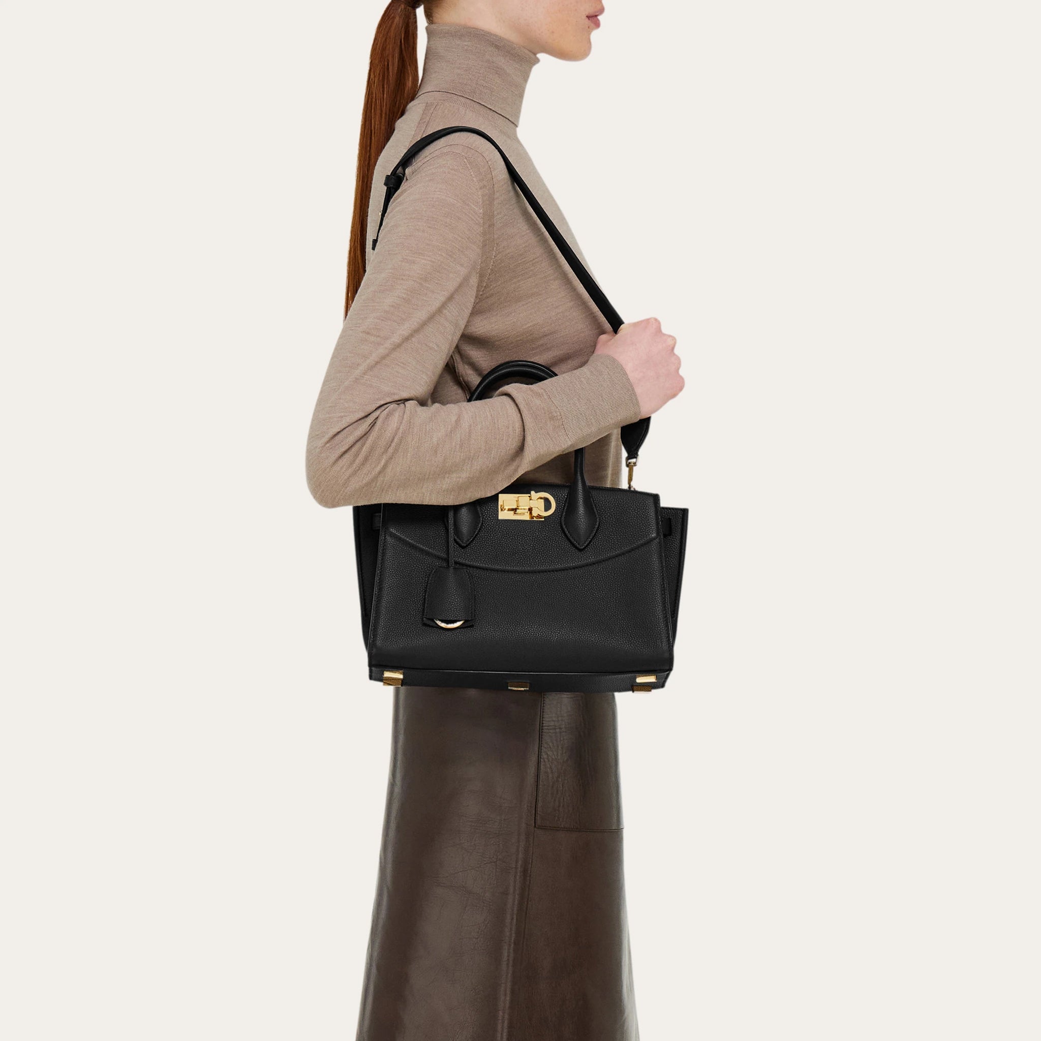 New Ferragamo Studio soft bag (M) - Black