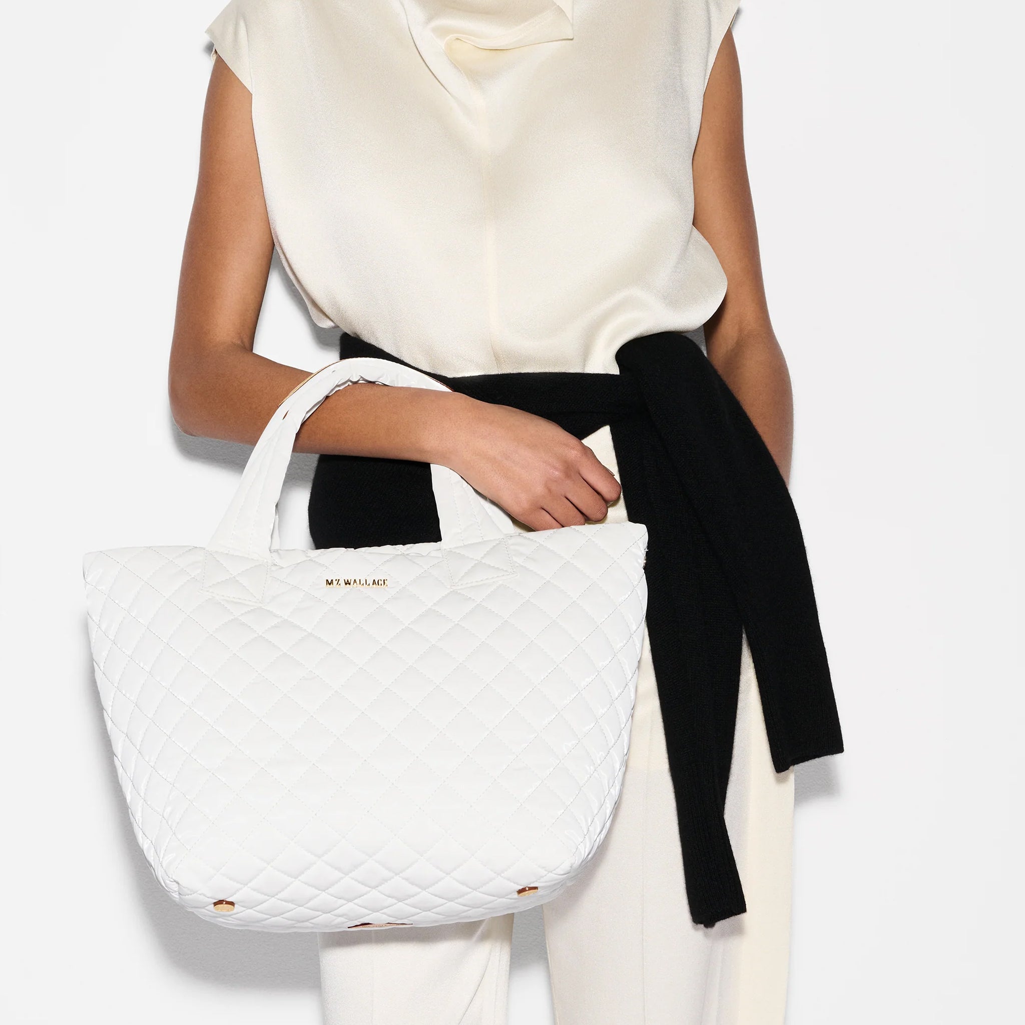 Chalk Liquid Small Metro Tote Deluxe