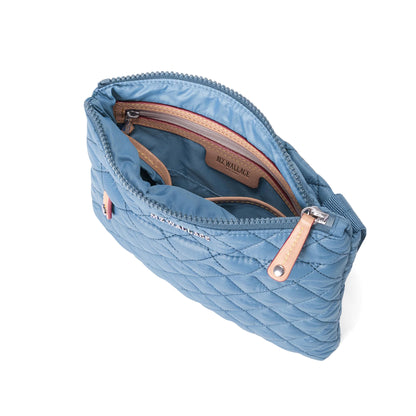 METRO FLAT CROSSBODY - Cornflower Blue