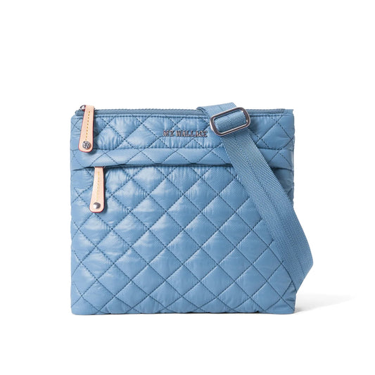 METRO FLAT CROSSBODY - Cornflower Blue