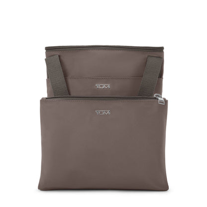 Voyageur Just In Case® Medium Tote - Mink