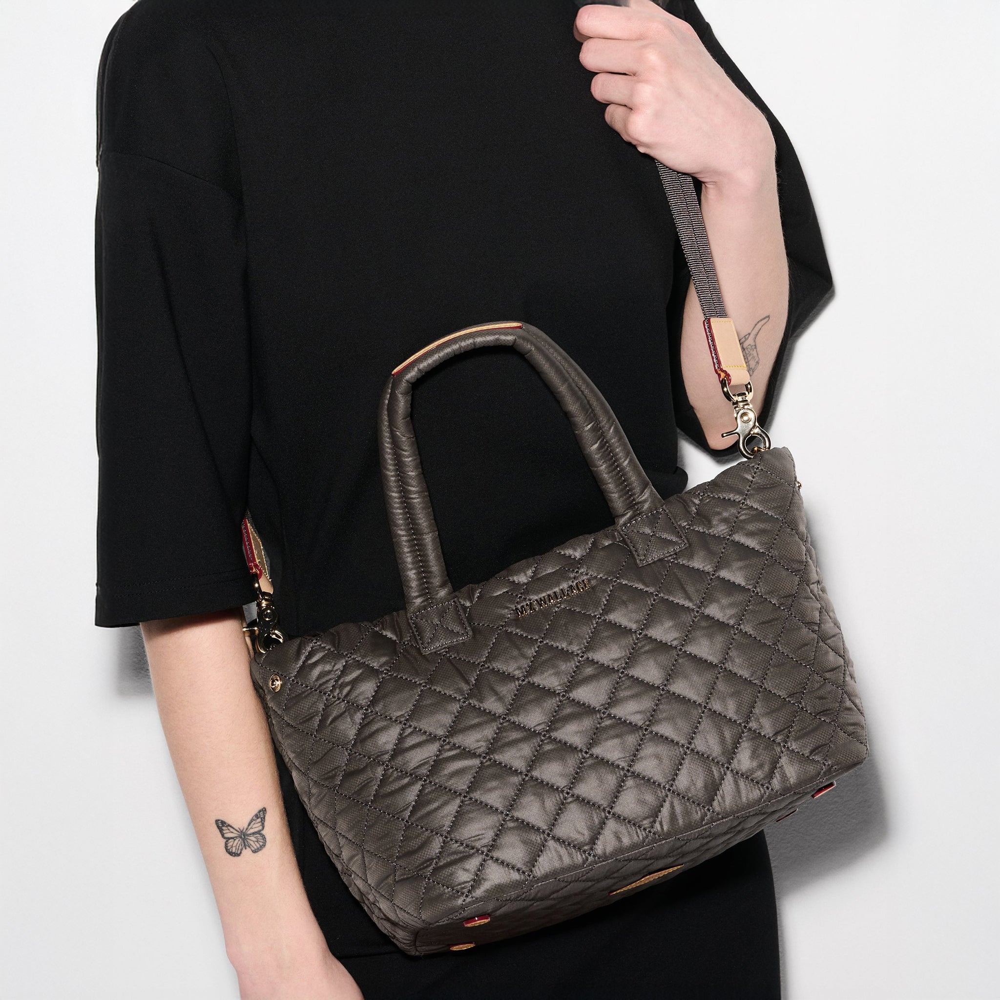 Small Metro City Tote - Magnet