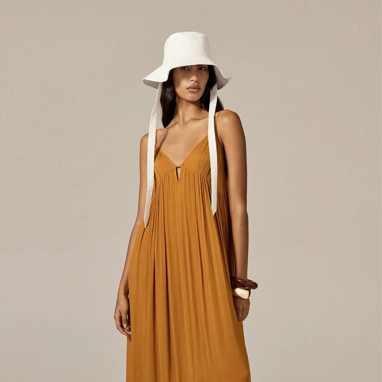 Kiyoma Organic Cotton Bucket - White