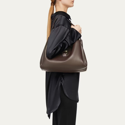 Mia tote bag
