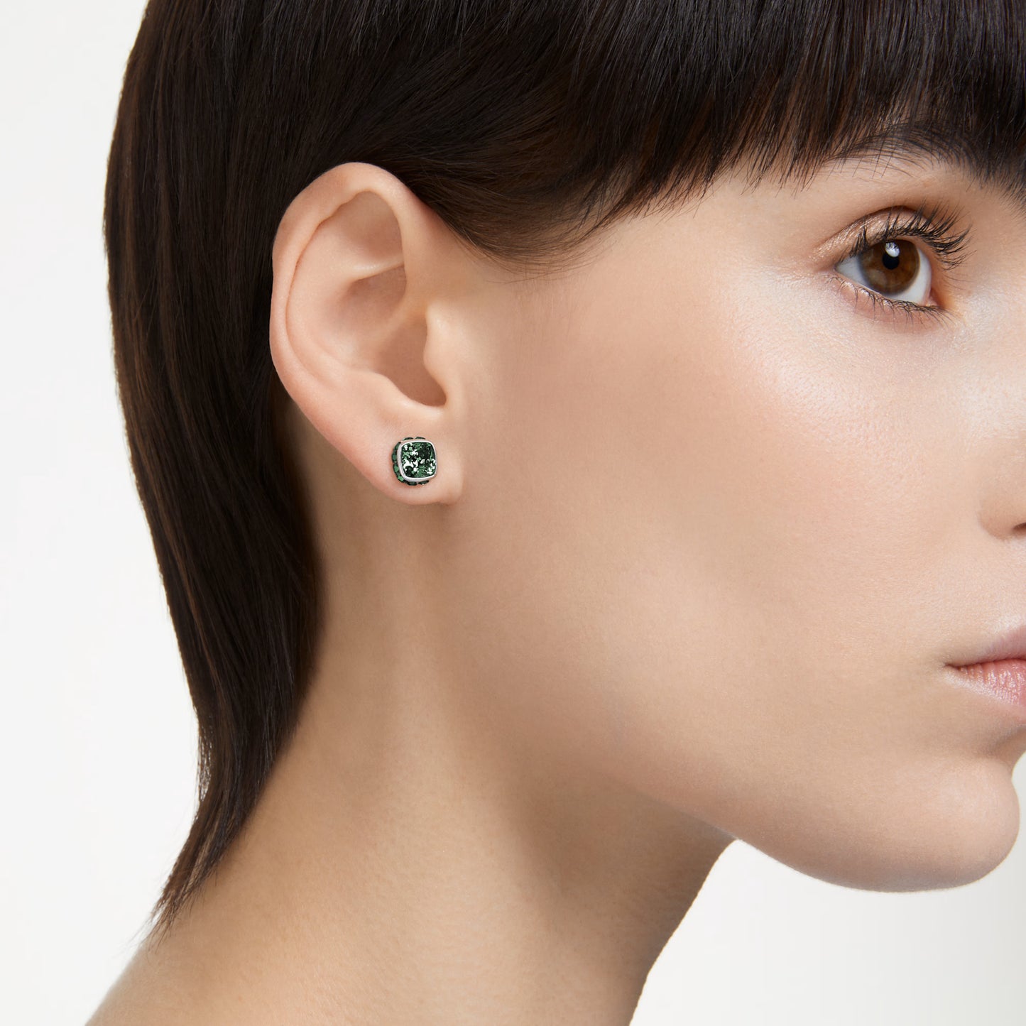 Birthstone stud earrings Square cut May Green Rhodium plated