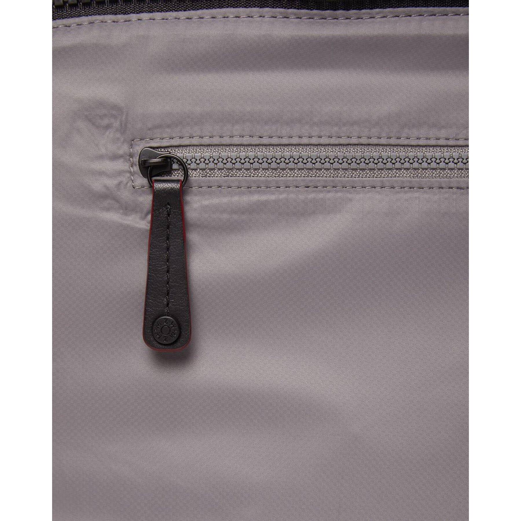 Metro Pouch Medium - Cosmos Boutique New Jersey